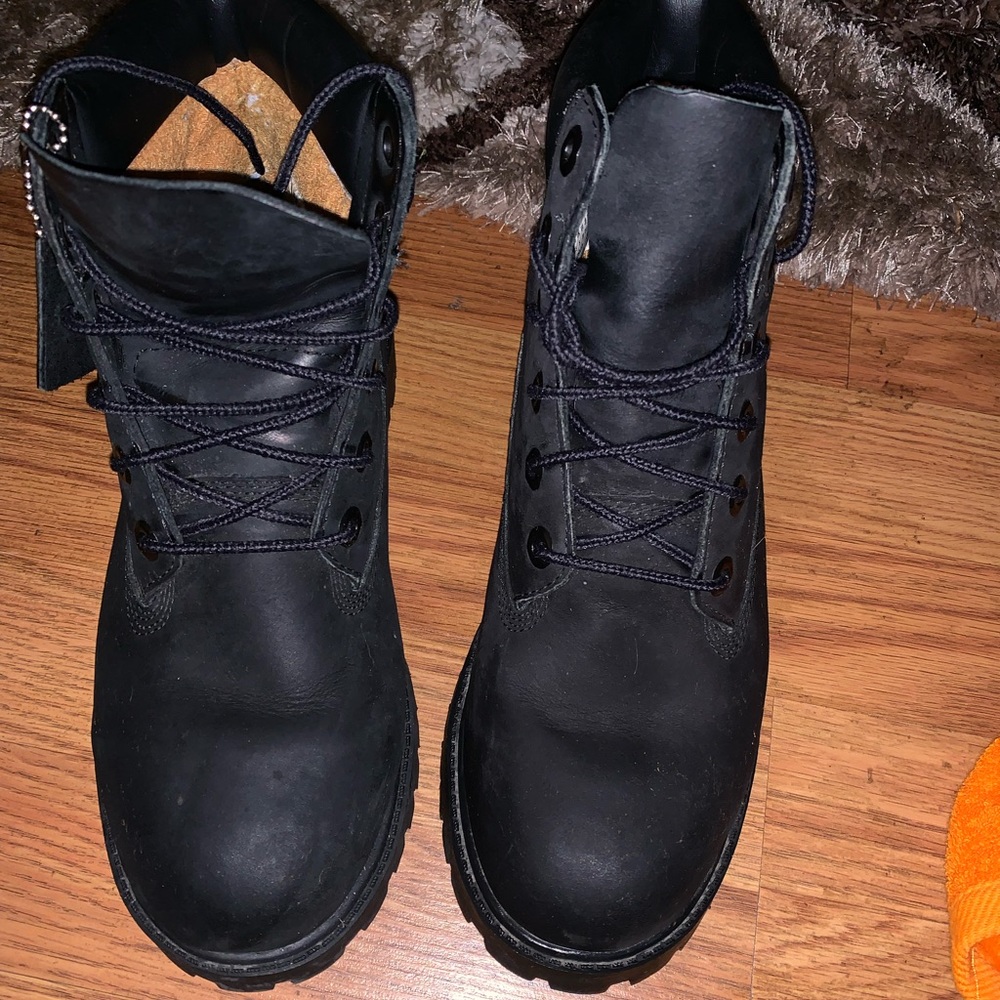 Black Timberland kids